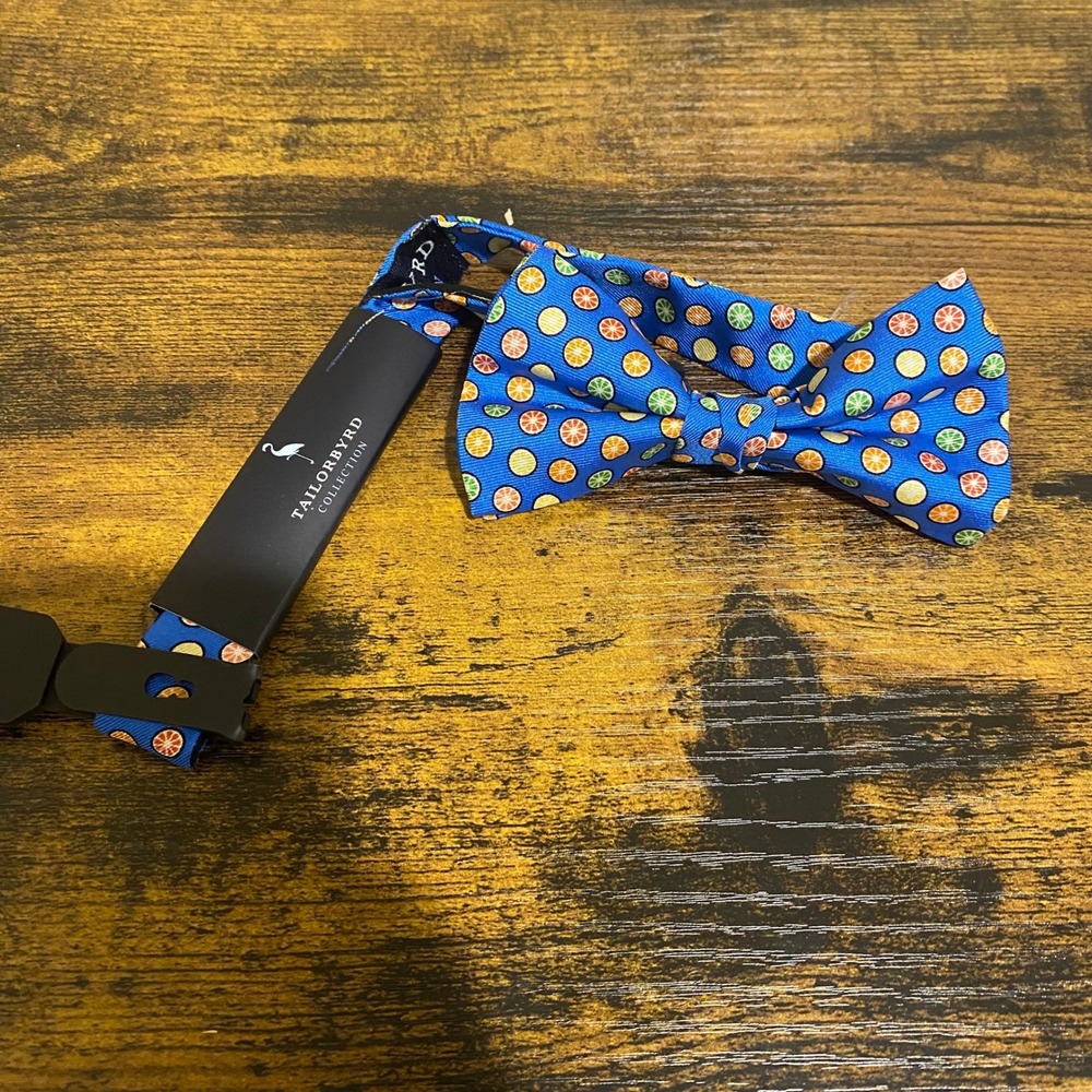 Tailorbyrd Mens Cobalt Blue Citrus Fruit Silk Bow Tie Summer Formal NWT